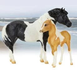 Breyer The Phantom And Misty Of Chincoteage, Mare & Foal Gift Set